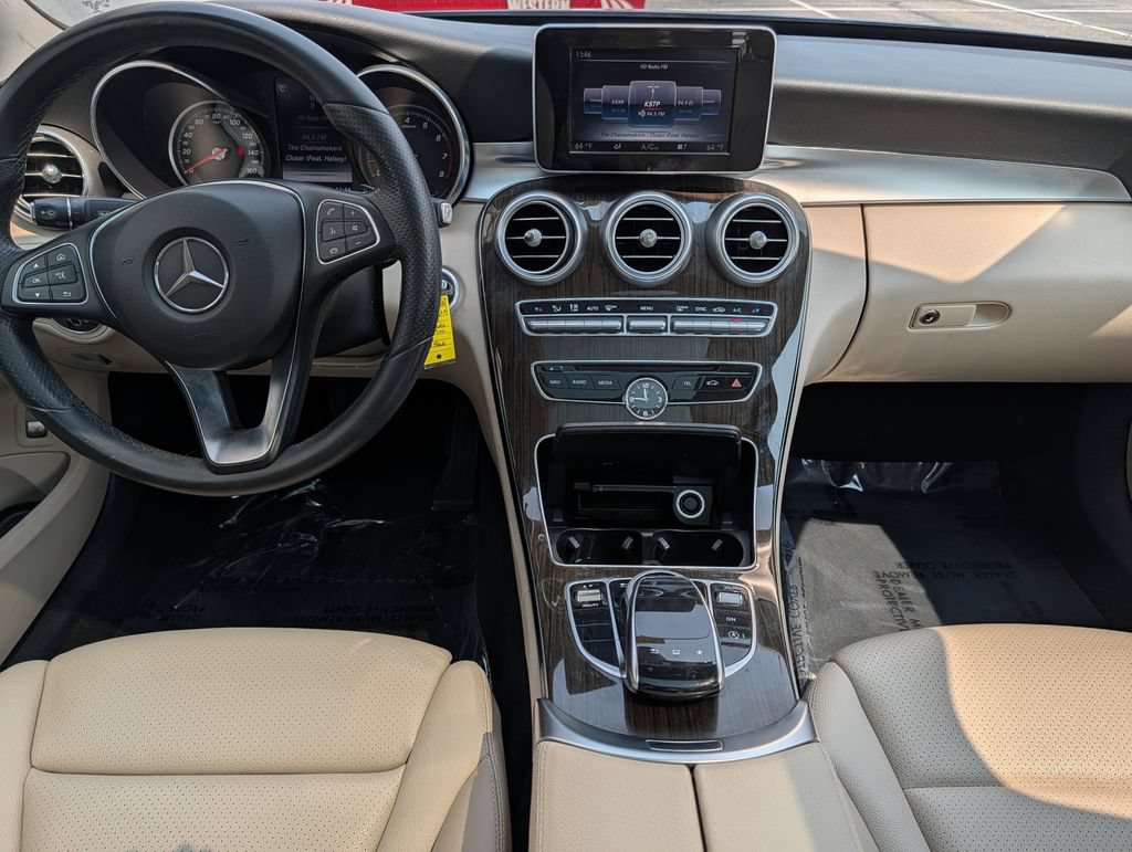 Used 2015 Mercedes-Benz C 300 4MATIC Sedan image 18