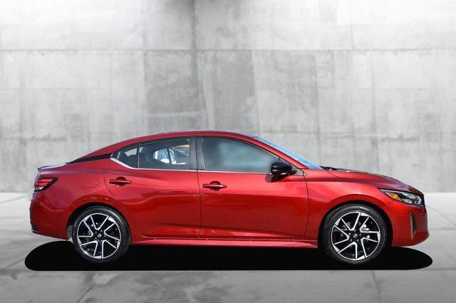 Certified 2025 Nissan Sentra SR image 5