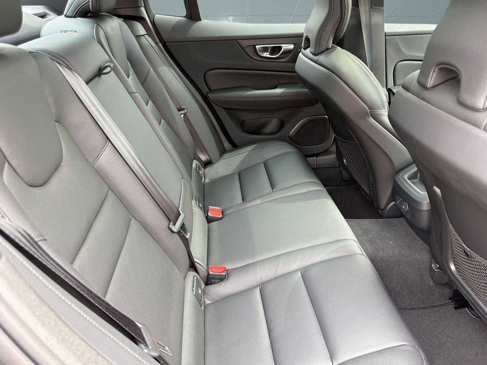 Certified 2023 Volvo S60 B5 Plus image 29