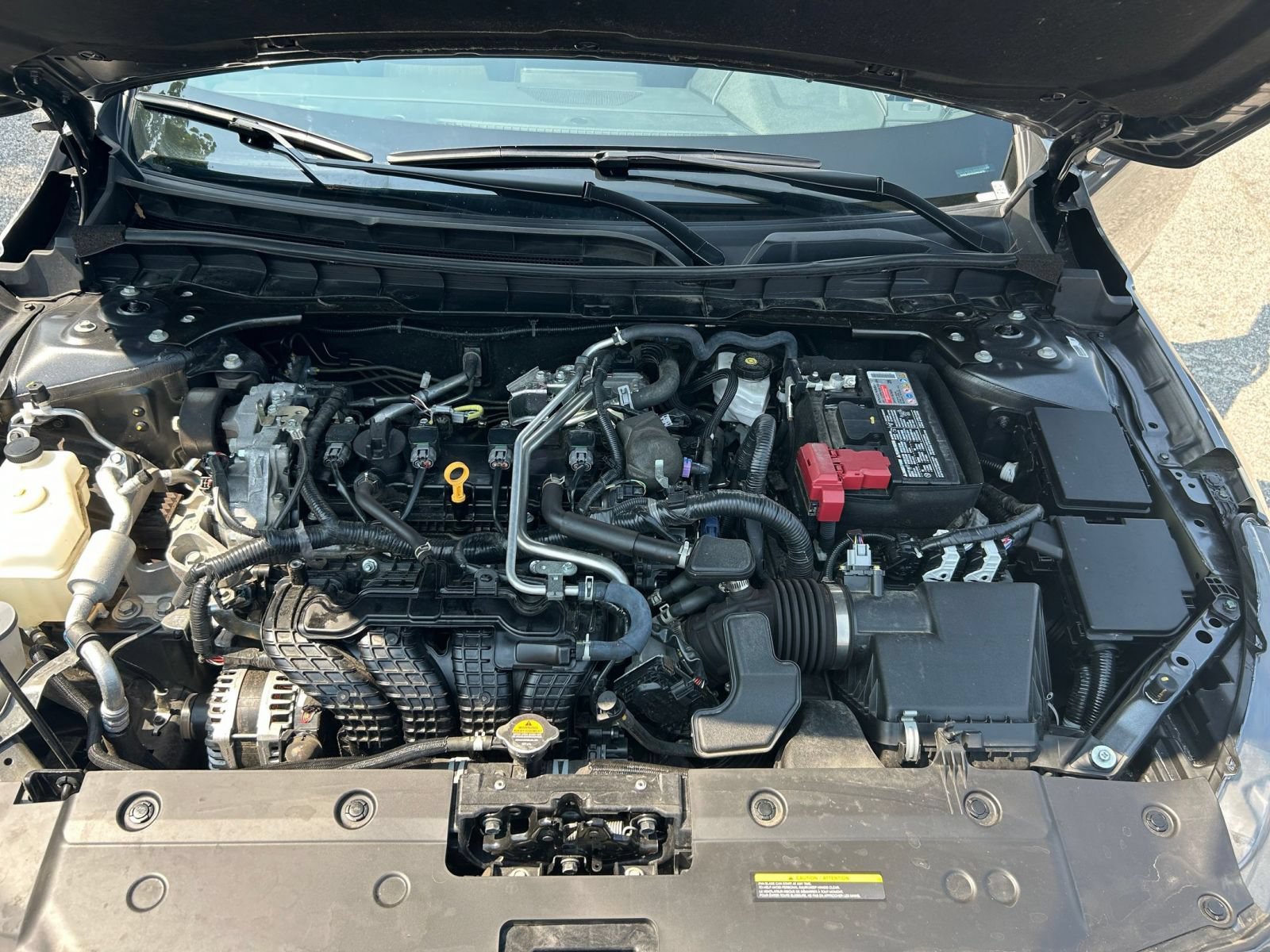 Used 2025 Nissan Altima 2.5 SV FWD image 27