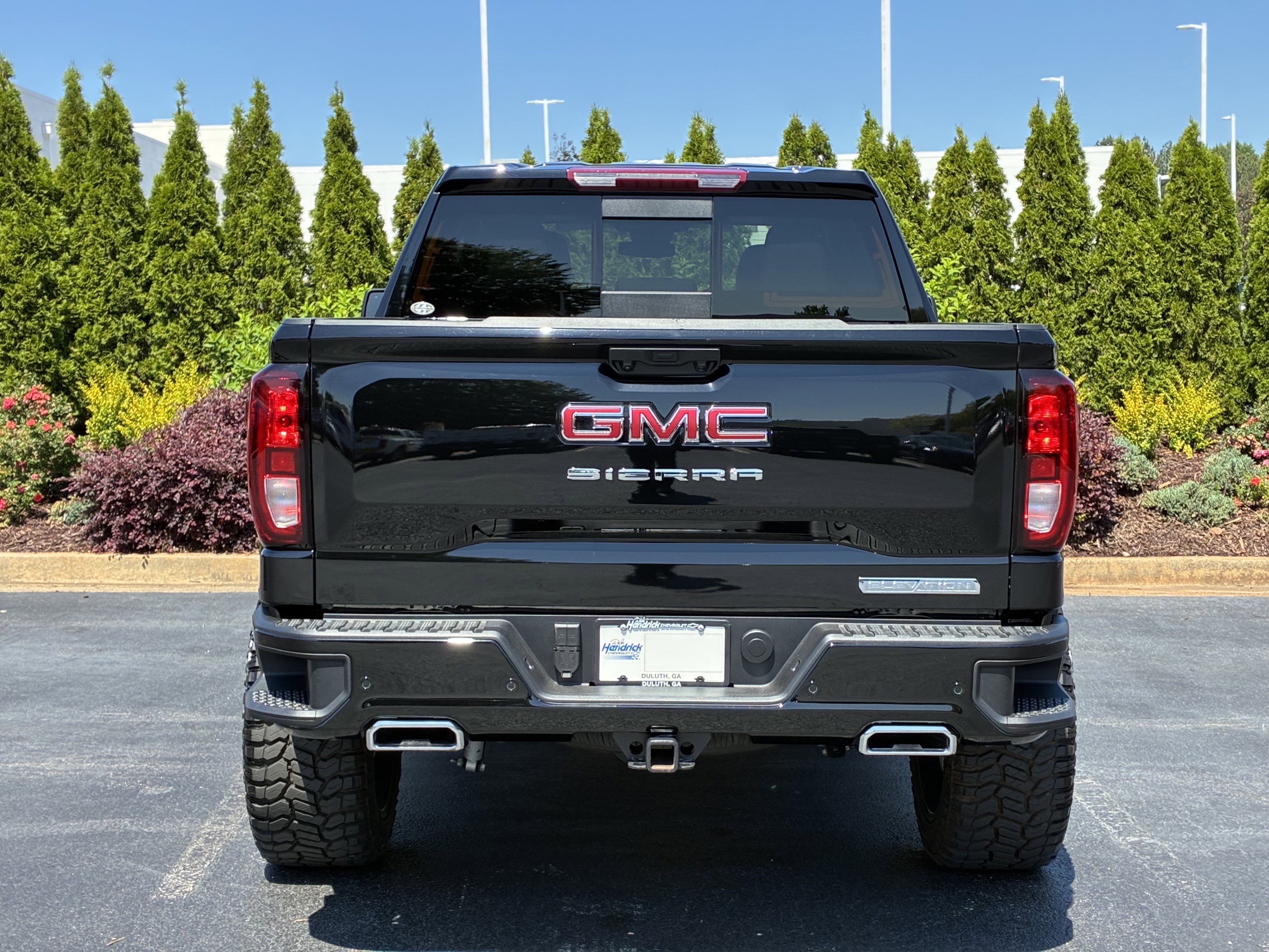 Used 2026 GMC Sierra 1500 Elevation w/ Elevation Premium Package AWD/4WD image 9