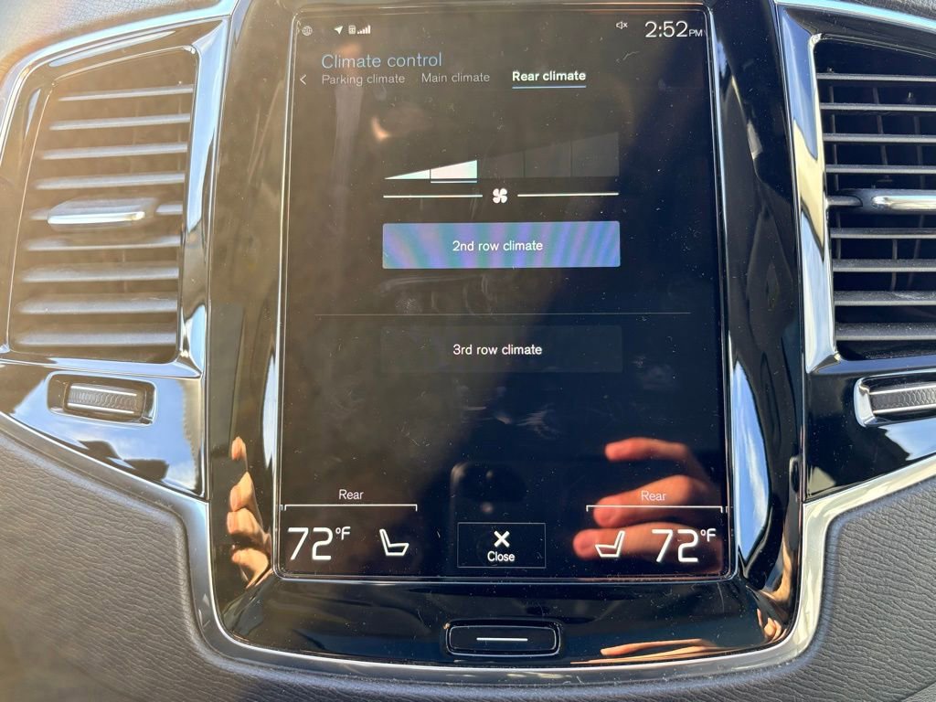 Used 2021 Volvo XC90 T5 Momentum w/ Advanced Package image 30