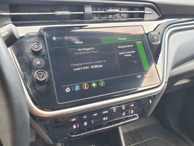 Used 2023 Chevrolet Bolt EUV Premier w/ Super Cruise Package FWD image 30