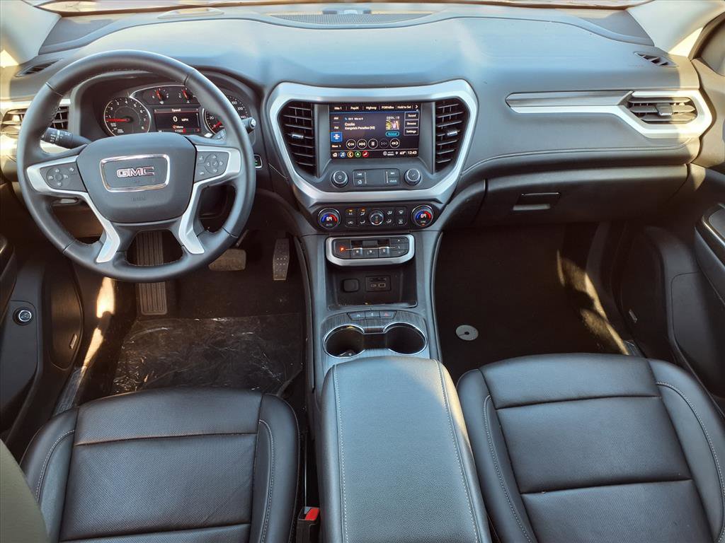 Used 2023 GMC Acadia SLT image 16