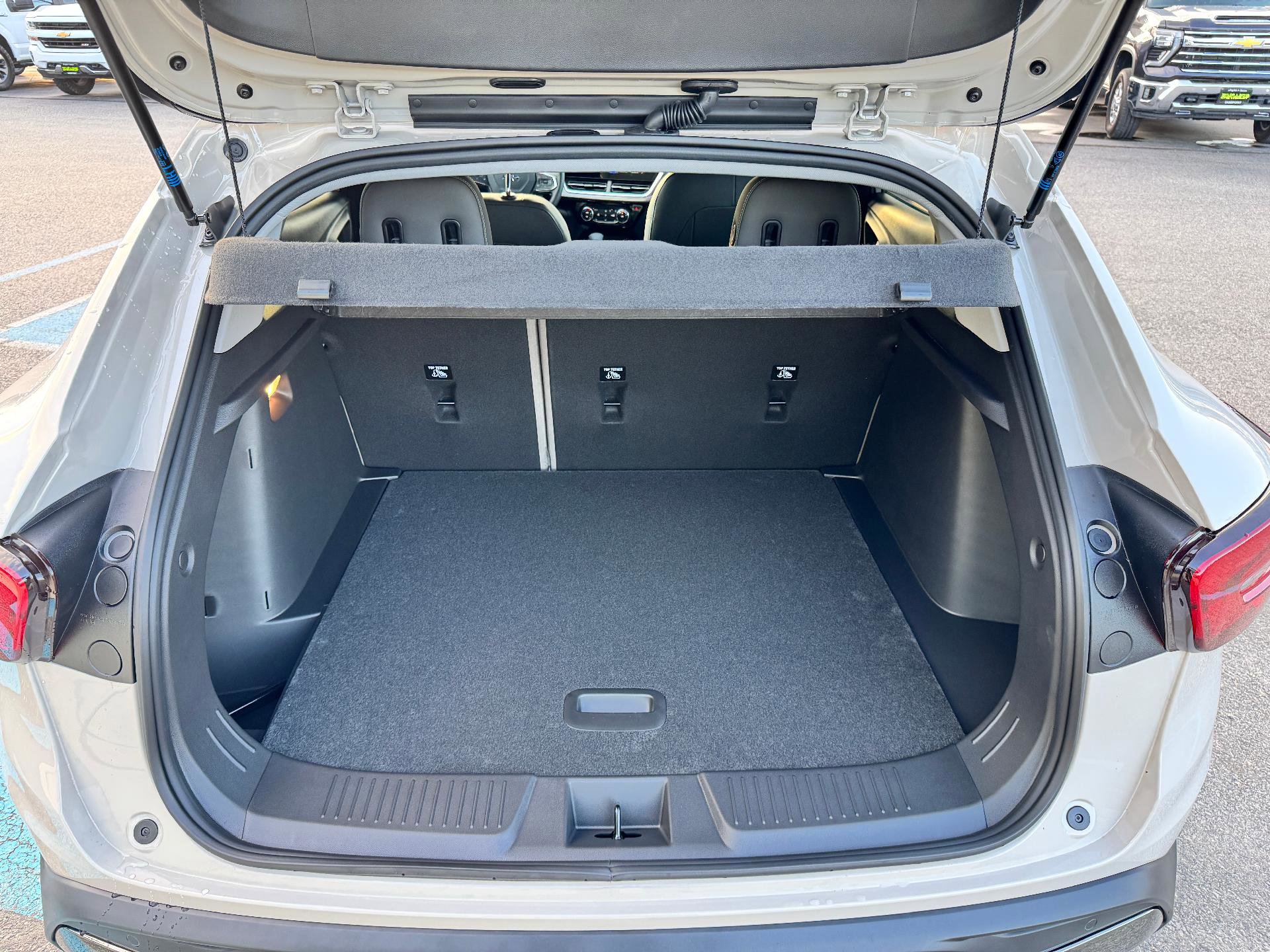 New 2026 Chevrolet Trax ACTIV w/ Driver Confidence Package image 15