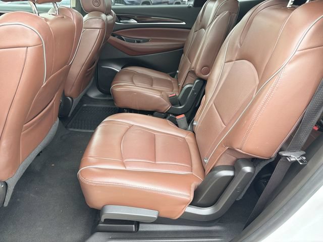 Used 2018 Buick Enclave Avenir w/ Avenir Technology Package AWD/4WD image 27