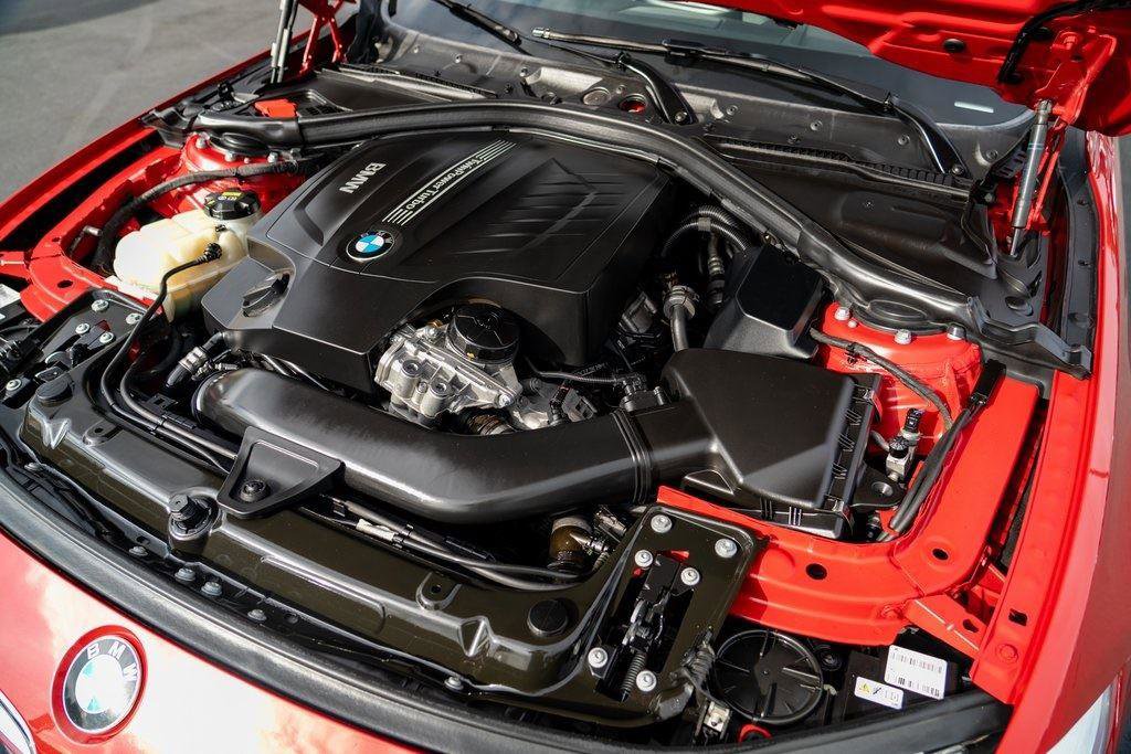 Used 2016 BMW 435i Coupe w/ Technology Package image 29