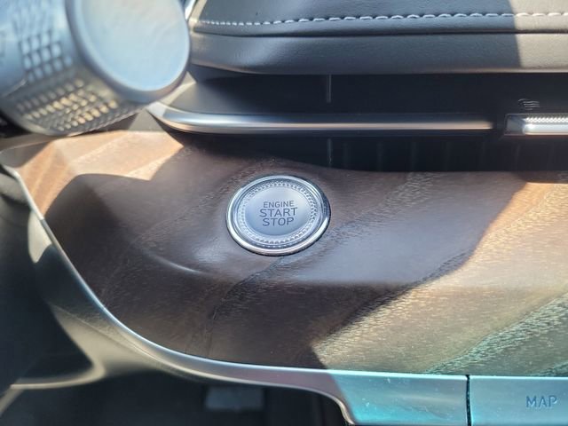 Used 2022 Genesis G80 2.5T w/ Prestige Package image 27