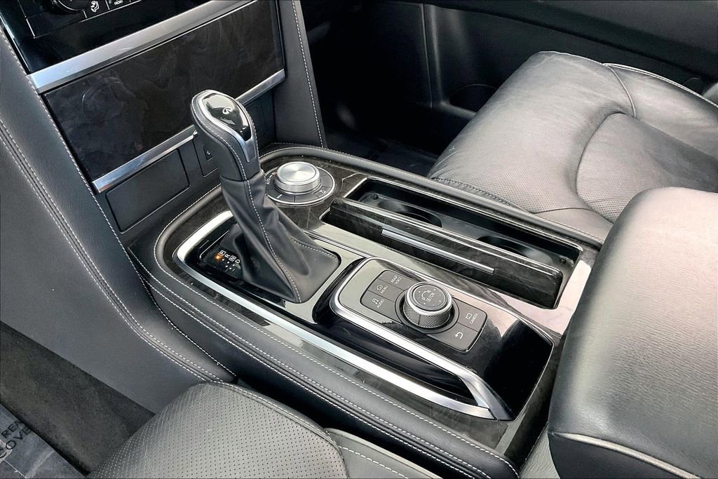Used 2024 INFINITI QX80 Luxe image 17