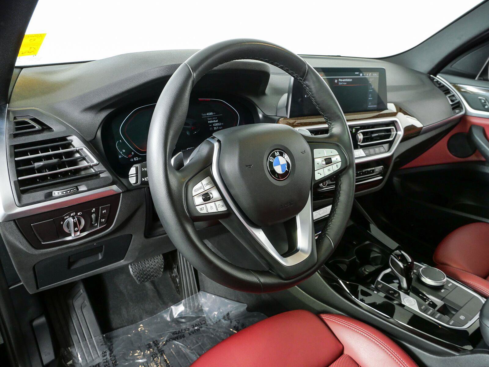 Used 2023 BMW X3 sDrive30i w/ Convenience Package RWD image 4