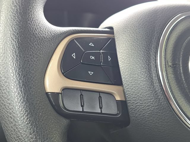 Used 2015 Jeep Renegade Sport w/ Power & Air Group AWD/4WD image 35