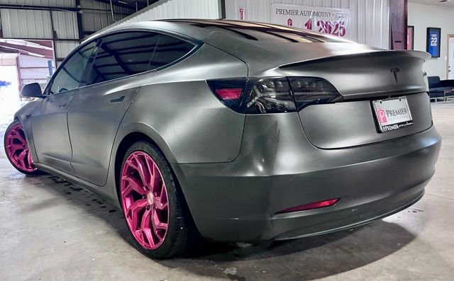 Used 2021 Tesla Model 3 Performance AWD/4WD image 5