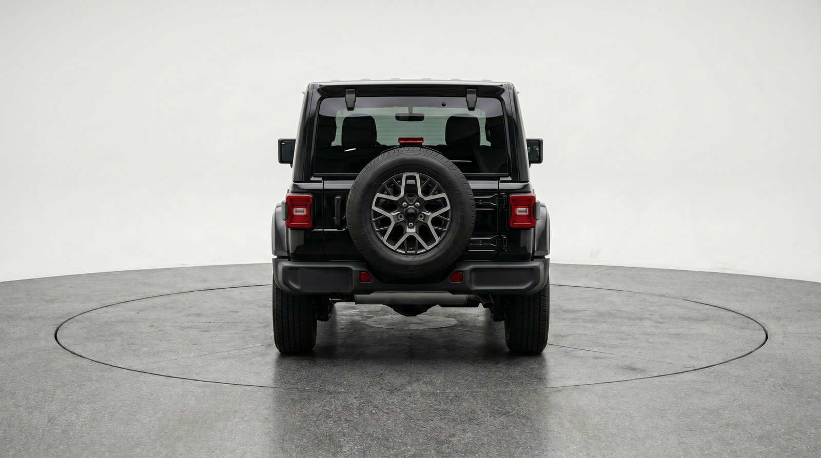 Used 2025 Jeep Wrangler Sahara image 7