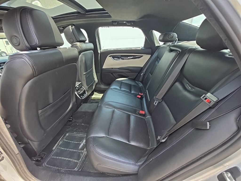Used 2014 Cadillac XTS Platinum AWD/4WD image 11