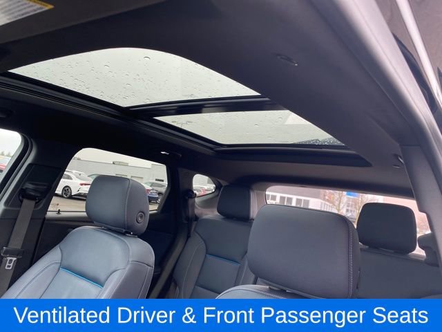 Certified 2023 Chevrolet Blazer RS w/ Driver Confidence II Package image 16