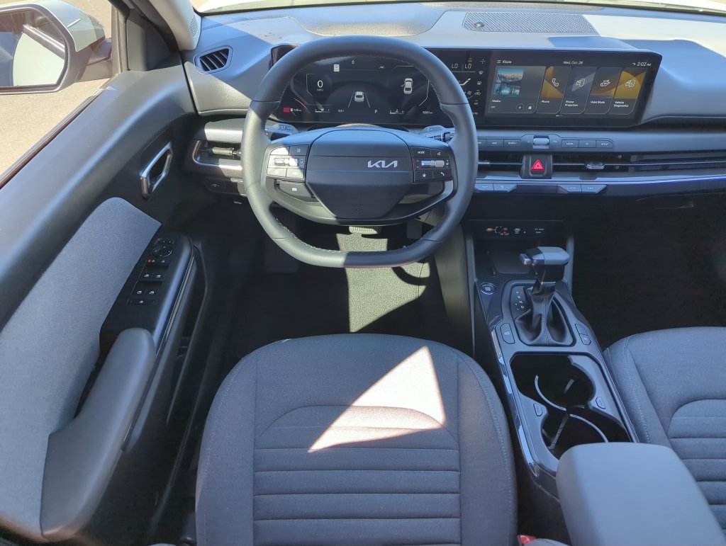 Used 2025 Kia K4 EX FWD image 14
