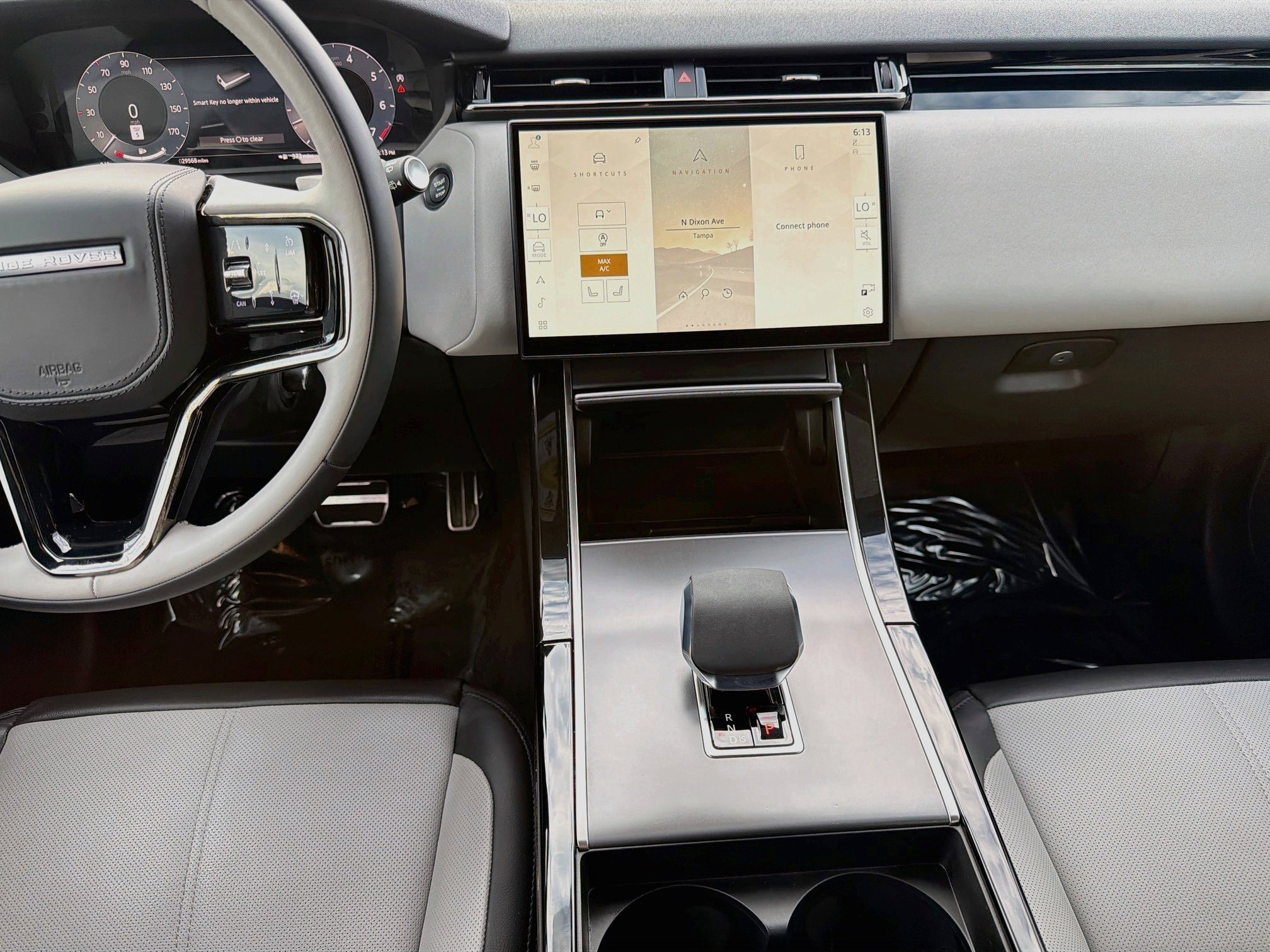 Used 2024 Land Rover Range Rover Velar Dynamic SE AWD/4WD image 19