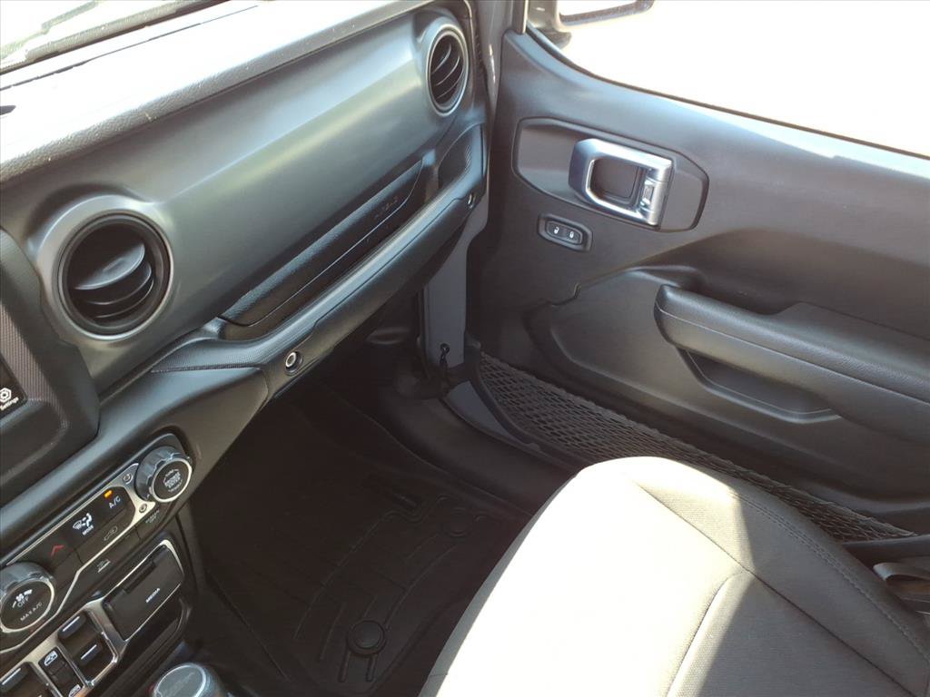 Used 2023 Jeep Gladiator Sport AWD/4WD image 34
