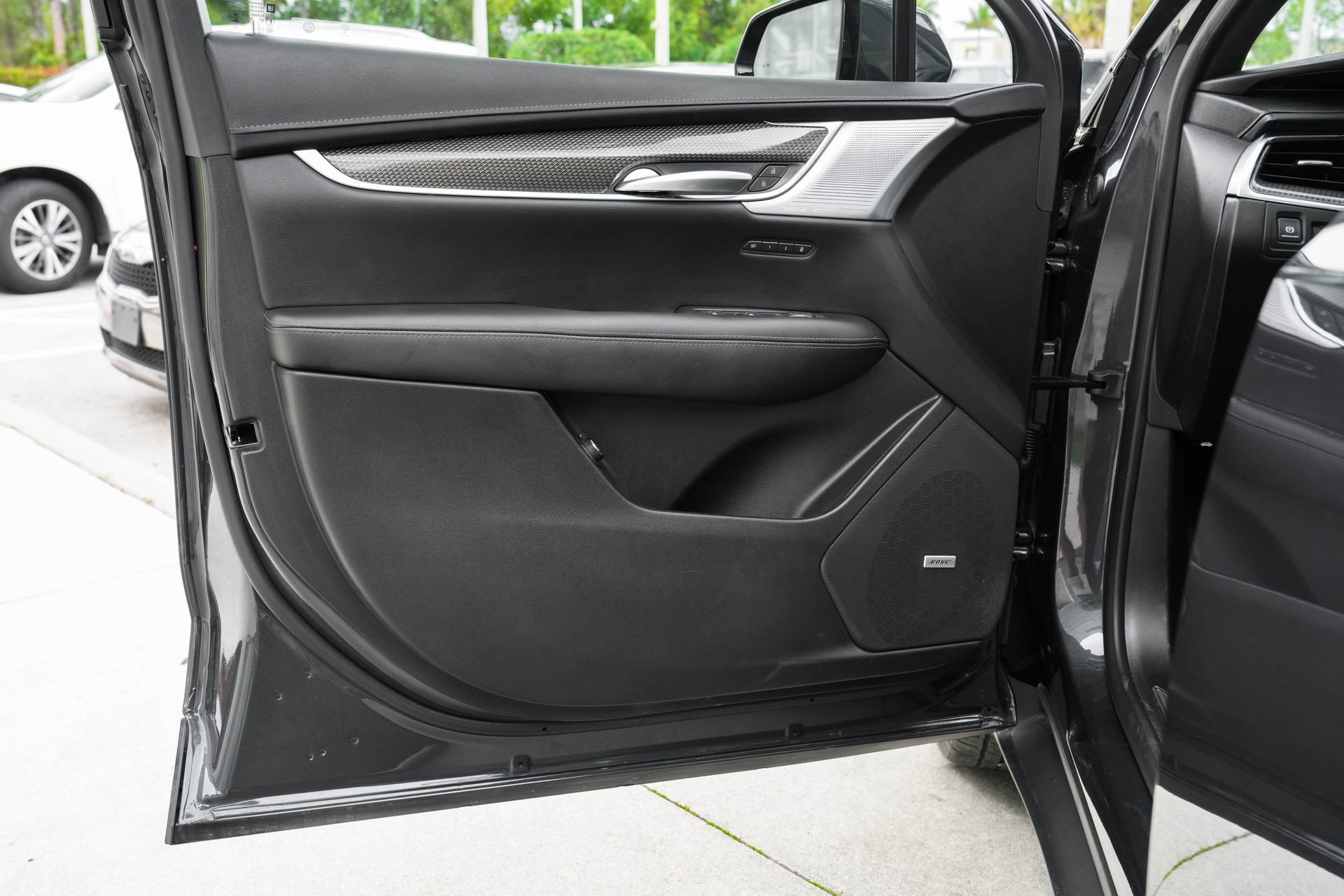 Used 2023 Cadillac XT5 Sportv w/ Technology Package image 30