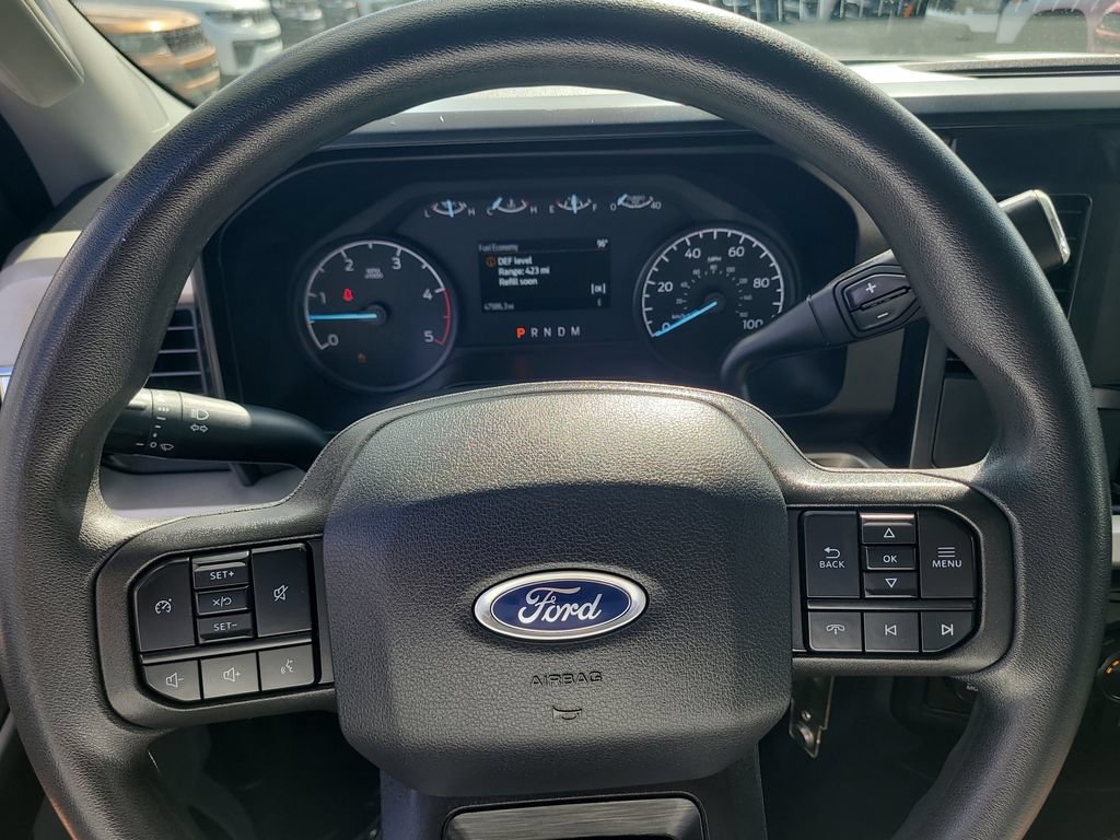 Used 2025 Ford F250 XLT AWD/4WD image 30