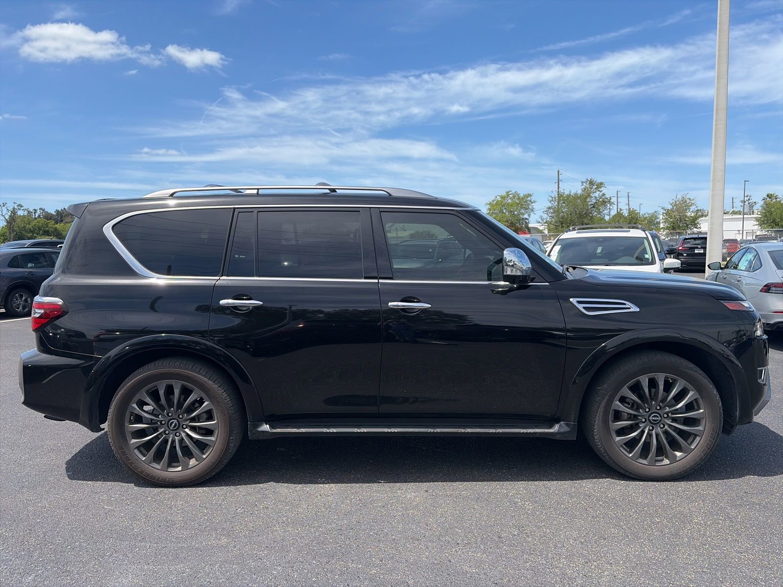 Used 2023 Nissan Armada Platinum w/ Captain's Chairs Package image 8