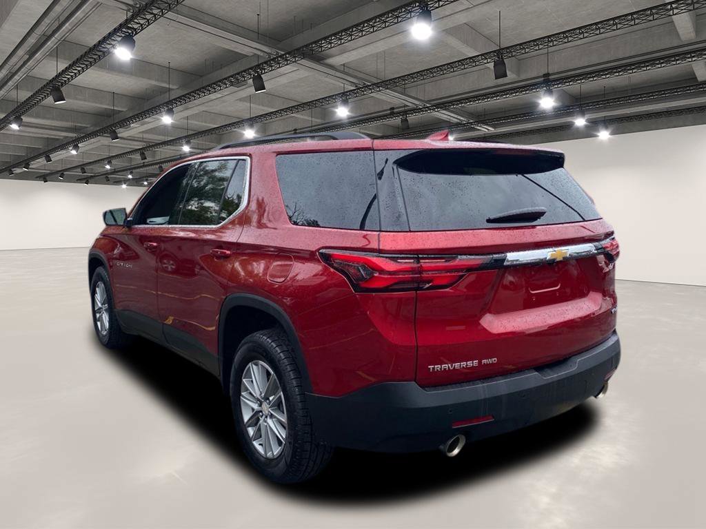 Used 2023 Chevrolet Traverse LT image 5