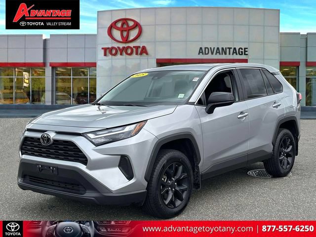 Certified 2025 Toyota RAV4 LE FWD video 4
