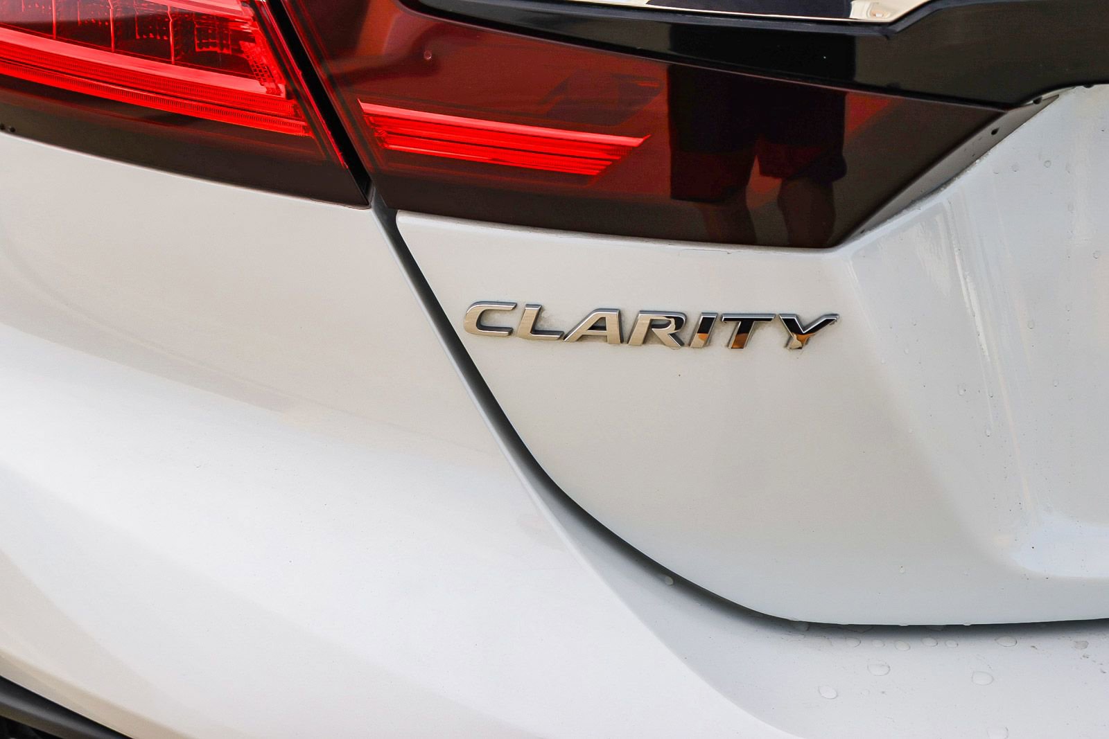 Used 2018 Honda Clarity Plug-In Hybrid image 13