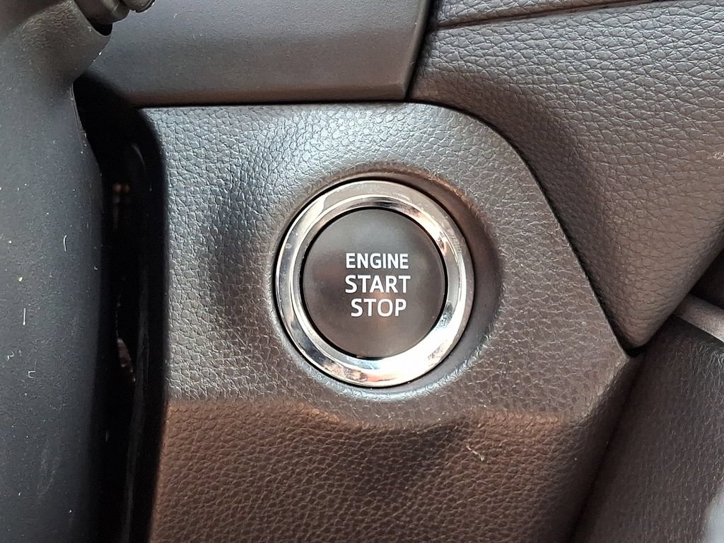 Certified 2025 Toyota RAV4 XLE Premium AWD/4WD image 27