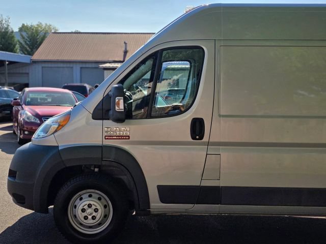 Used 2014 RAM ProMaster 2500 FWD image 4