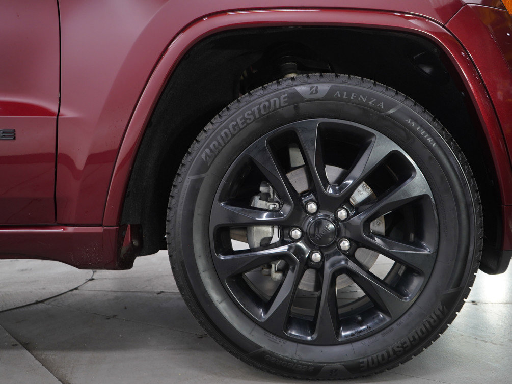 Used 2020 Jeep Grand Cherokee Altitude image 30