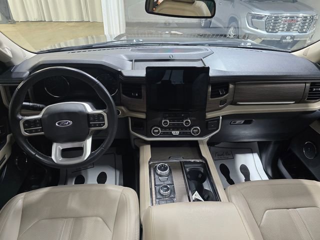 Used 2024 Ford Expedition Max Limited AWD/4WD image 4
