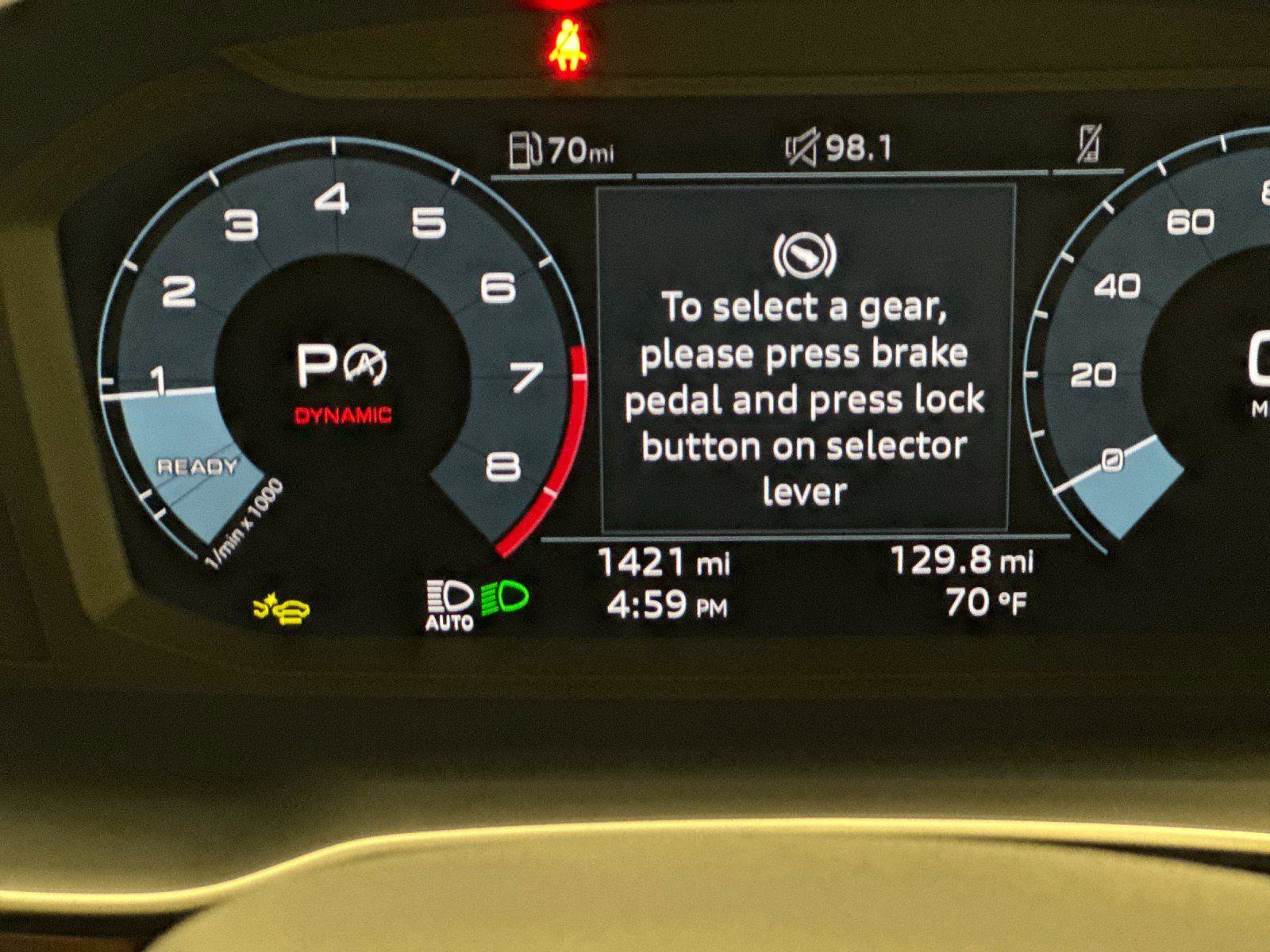 Certified 2025 Audi Q3 2.0T Premium w/ Convenience Plus Package image 27