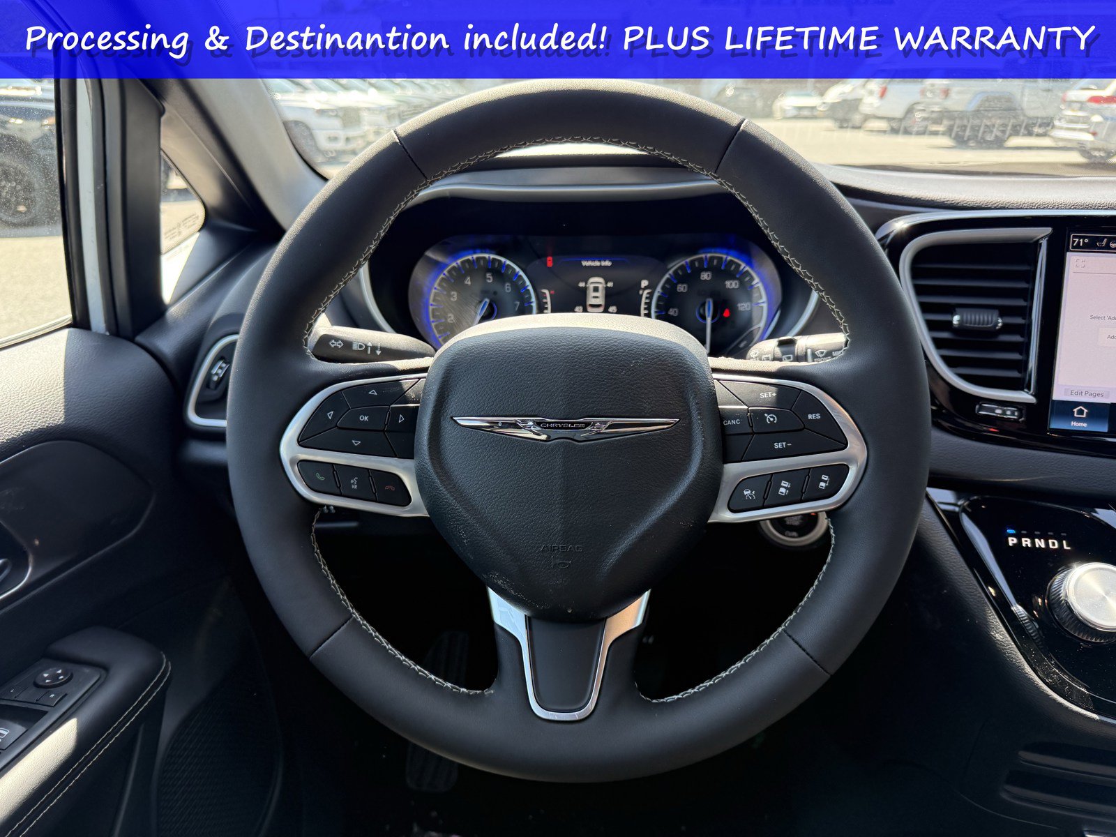 New 2026 Chrysler Voyager LX FWD image 18