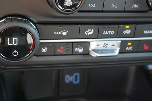 Used 2024 Ford Bronco Badlands AWD/4WD image 5