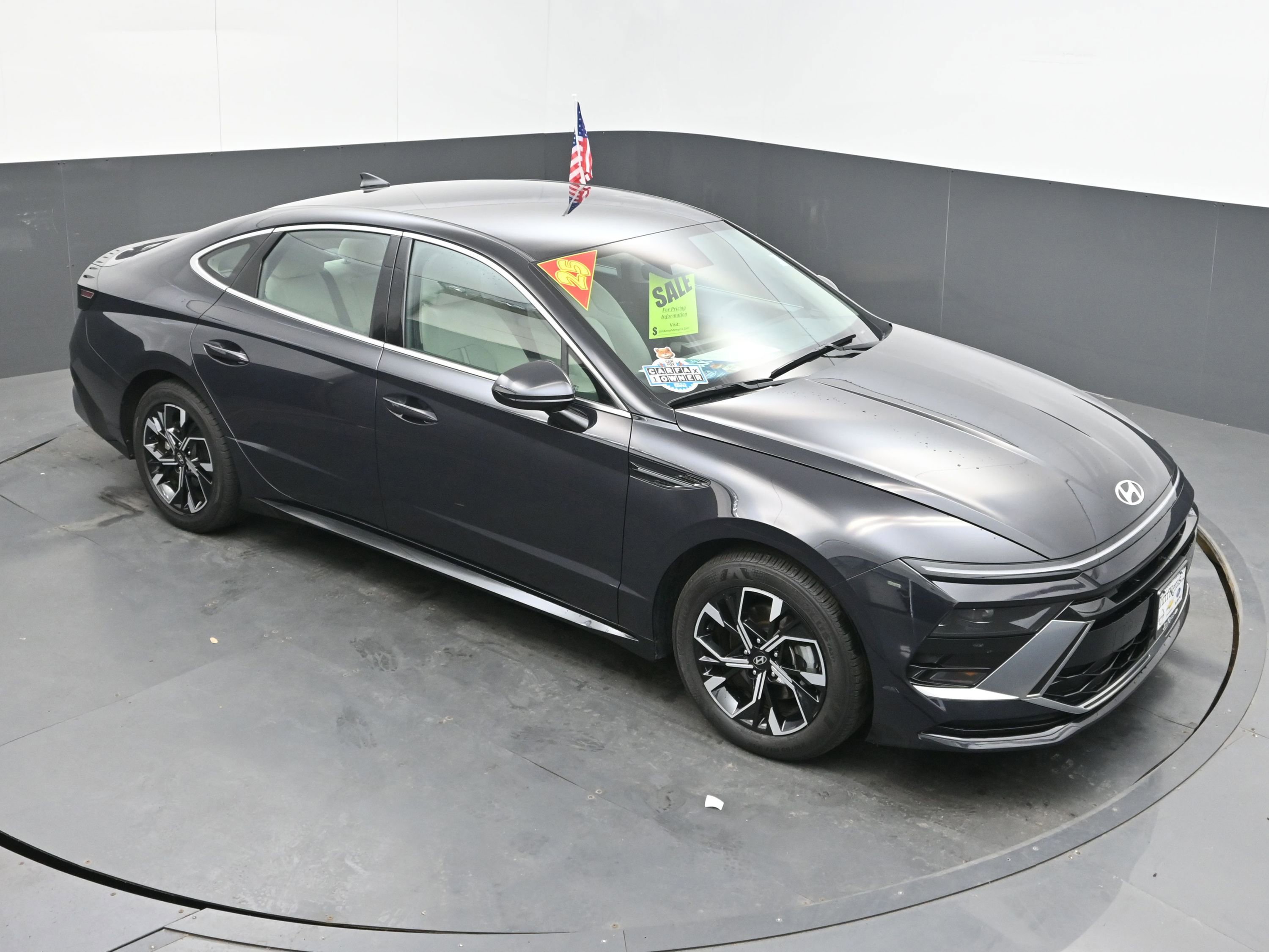 Used 2025 Hyundai Sonata SEL FWD image 33