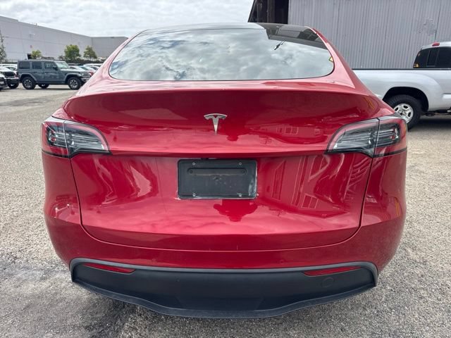 Used 2022 Tesla Model Y Long Range AWD/4WD image 6
