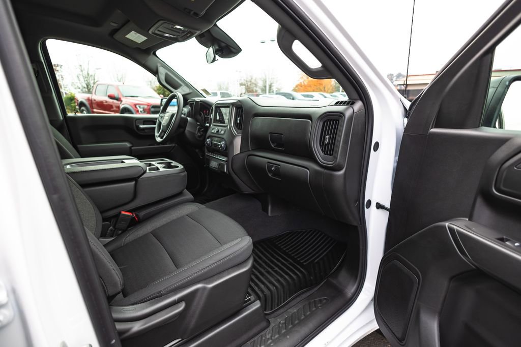New 2025 Chevrolet Silverado 1500 Custom w/ Turbomax Blackout Package image 33