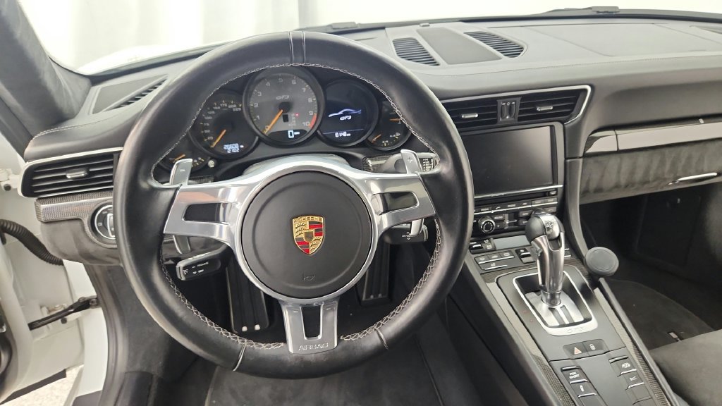Used 2015 Porsche 911 GT3 RWD image 35