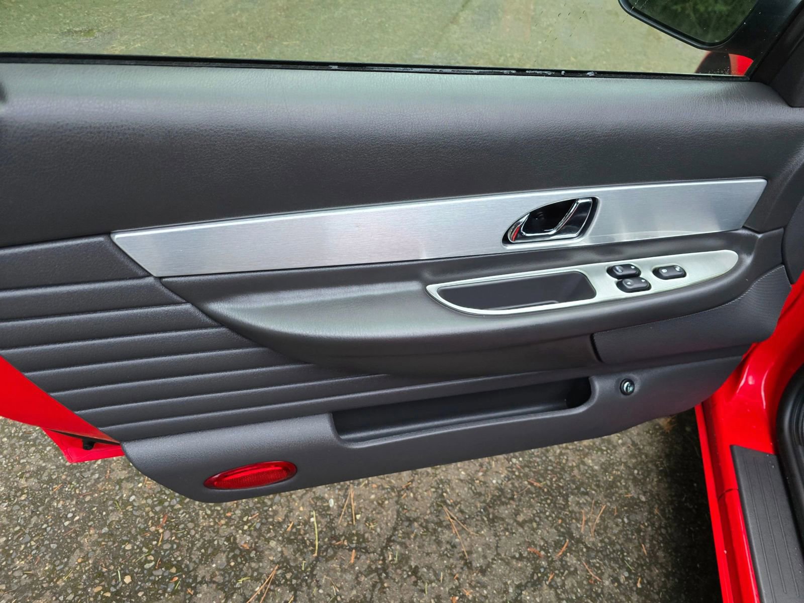 Used 2002 Ford Thunderbird Convertible 2D image 17