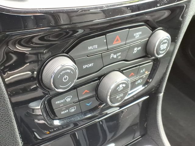 Used 2022 Chrysler 300 S w/ Comfort Group RWD image 24