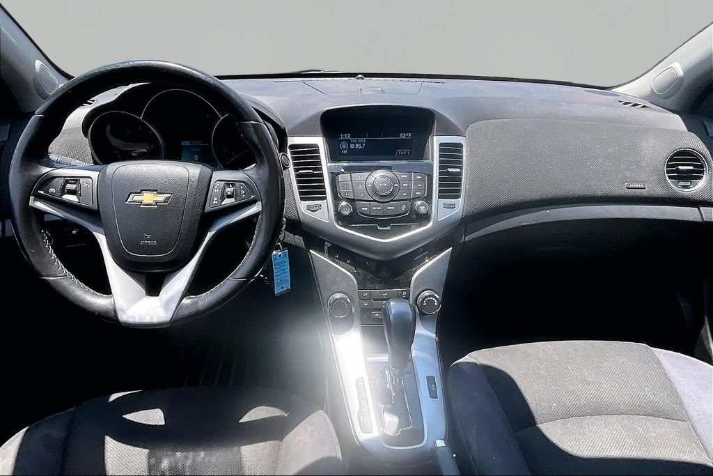 Used 2014 Chevrolet Cruze LT FWD image 7