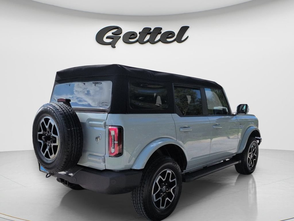 Used 2024 Ford Bronco Outer Banks AWD/4WD image 5