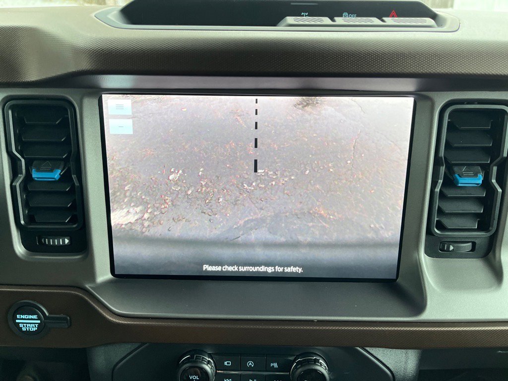 Used 2023 Ford Bronco Outer Banks image 25