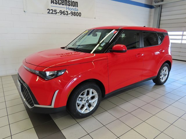 Used 2024 Kia Soul LX w/ Option Group 015 image 2
