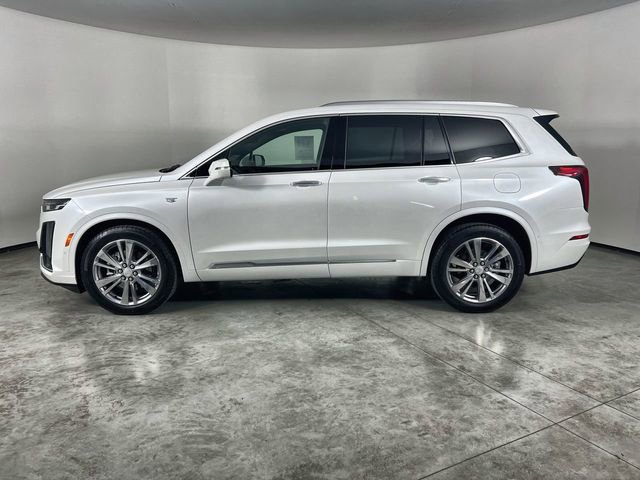 Used 2025 Cadillac XT6 Premium Luxury w/ Technology Package image 5