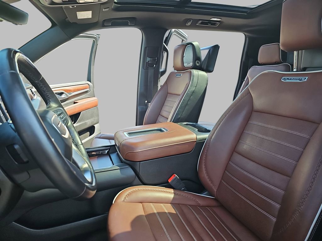 Used 2023 GMC Yukon XL Denali Ultimate image 19