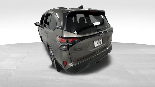 Certified 2025 Subaru Forester Touring AWD/4WD image 5