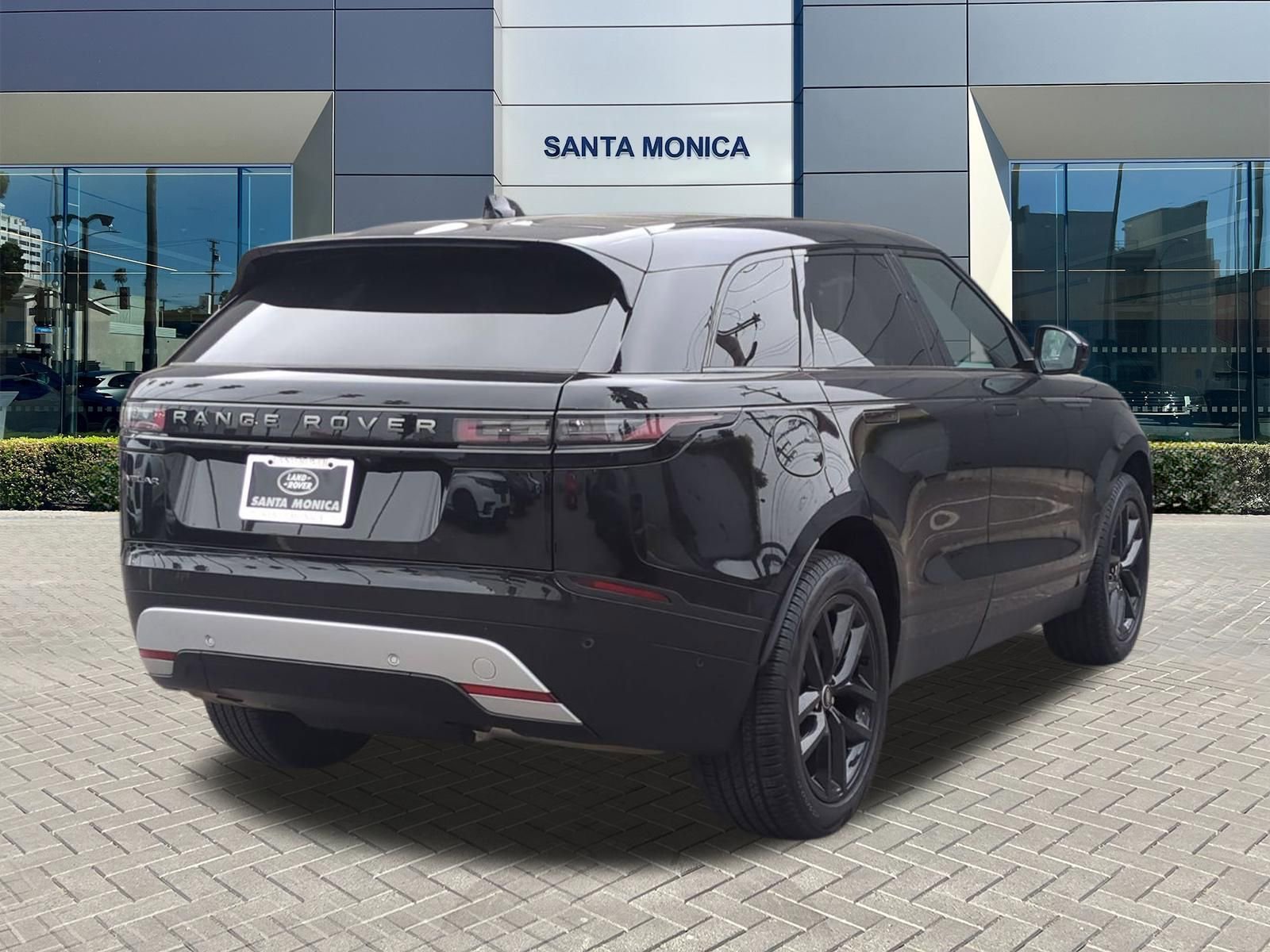 Used 2026 Land Rover Range Rover Velar S image 5