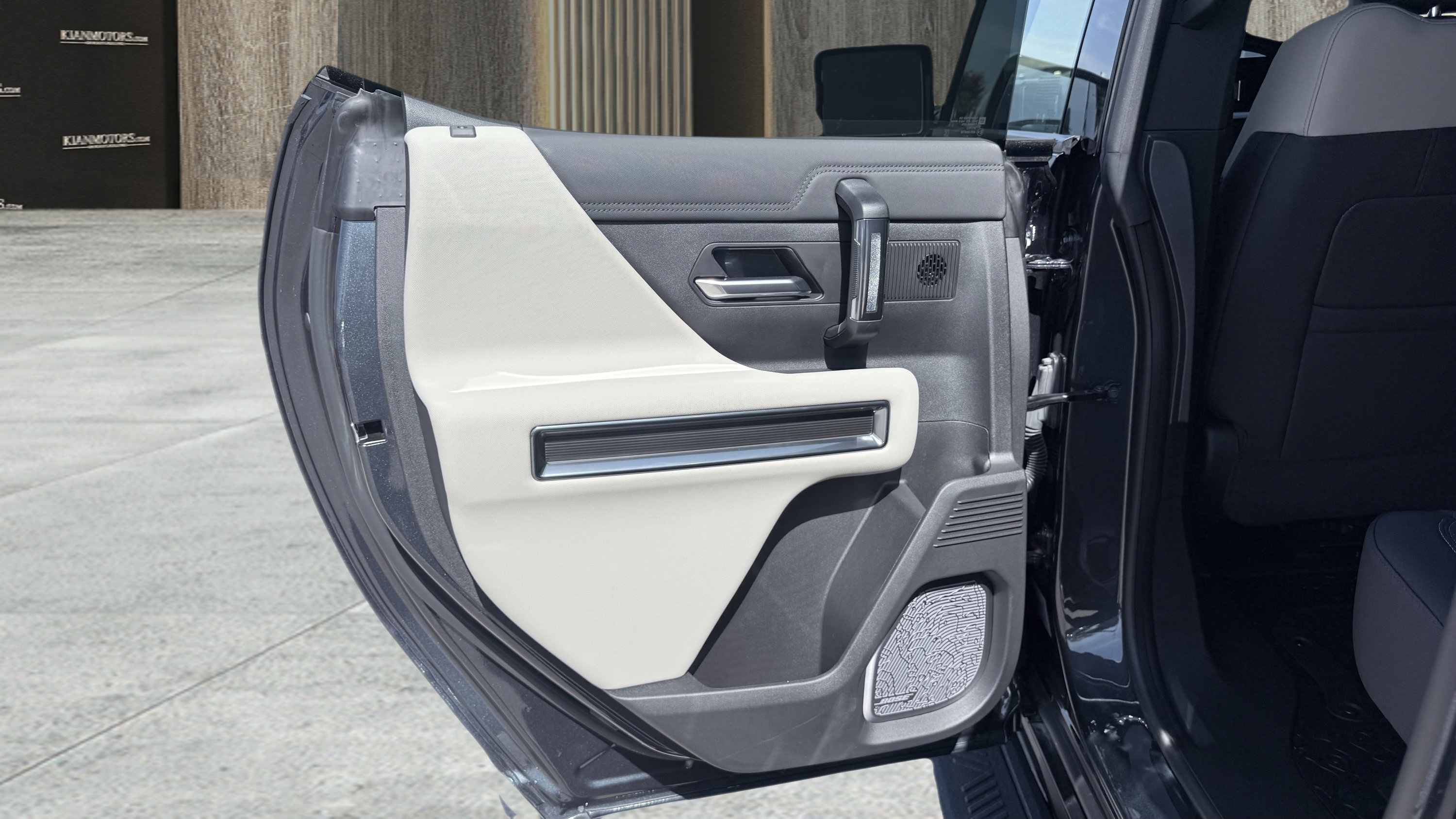 Used 2026 GMC Hummer EV SUV AWD/4WD image 27